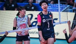 爆料女排蔡斌最新信息,女排教头再掀风云，揭秘其背后故事